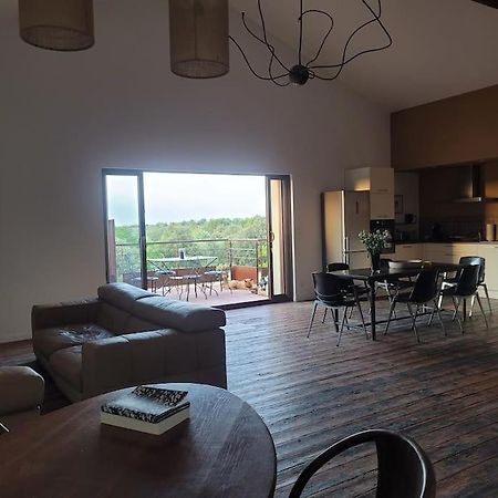 Appartement De Charme Dans Ancienne Cave A Vin เลอบูลู ภายนอก รูปภาพ
