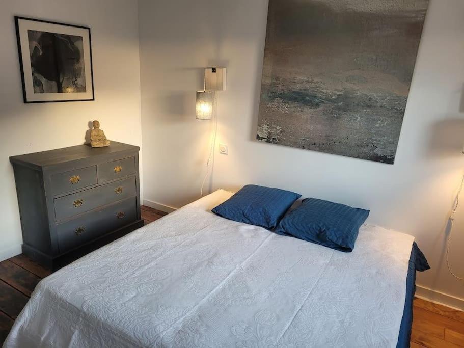 Appartement De Charme Dans Ancienne Cave A Vin เลอบูลู ภายนอก รูปภาพ