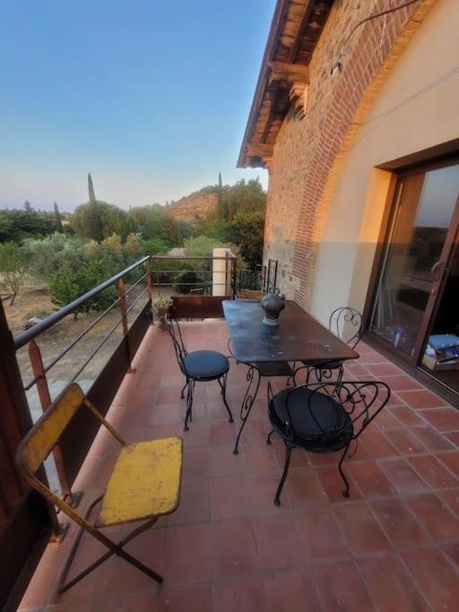 Appartement De Charme Dans Ancienne Cave A Vin เลอบูลู ภายนอก รูปภาพ
