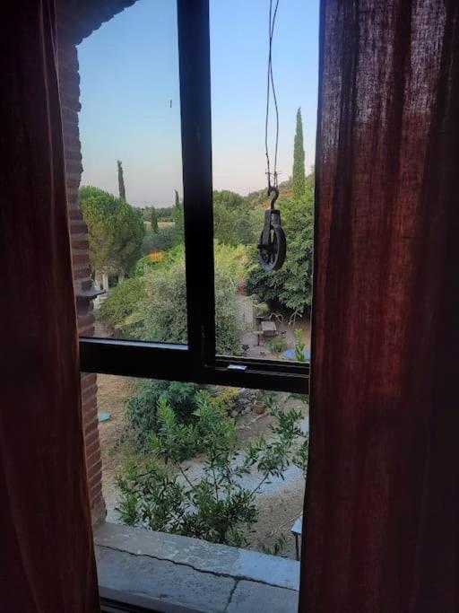 Appartement De Charme Dans Ancienne Cave A Vin เลอบูลู ภายนอก รูปภาพ